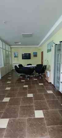 Сдам офис 350 м² у Ленинском р-не, ОцКб. Ремонт. Мебель. Парковка. Донецк