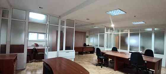 Сдам офис 350 м² в Ленинском р-не. Мебель. Автономное отопление. Парковка. Накопительный бак! Донецк