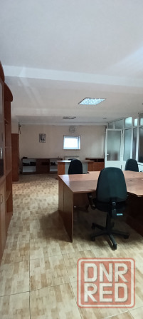 Сдам офис 350 м² в Ленинском р-не. Мебель. Автономное отопление. Парковка. Накопительный бак! Донецк - изображение 8