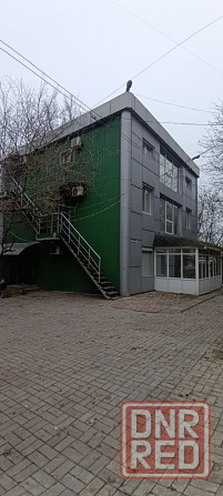 Сдам офис 350 м² в Ленинском р-не. Мебель. Автономное отопление. Парковка. Накопительный бак! Донецк - изображение 1