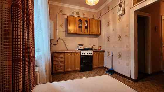Продам 2-комн. крупногабаритную квартиру на 28 линии. Макеевка