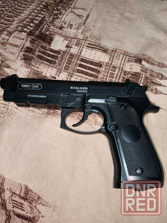 Пневматический пистолет Beretta Донецк - изображение 1