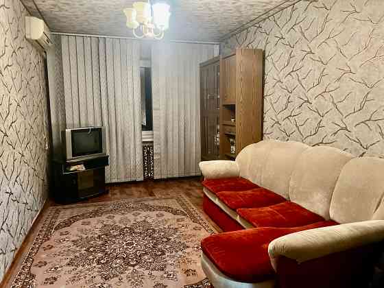 Сдам большую 3 х комнатную квартиру на Черниговской Донецк