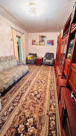 Продам 2 комнатную квартиру г. Макеевка Советский район ( 21 шахта ) Макеевка