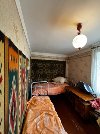 Продажа 2-комнатной квартиры 4/4, в г. Макеевка - Западная, ориентир Шоколад Макеевка
