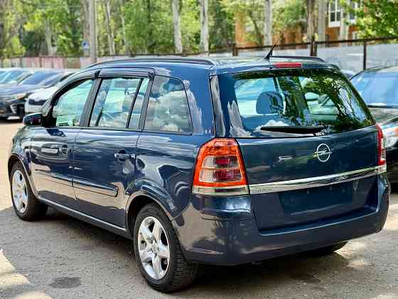 Opel Zafira 1.8 MT Донецк