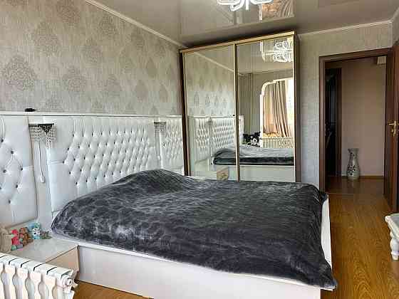 Продам 3 комнатную квартиру Мариуполь