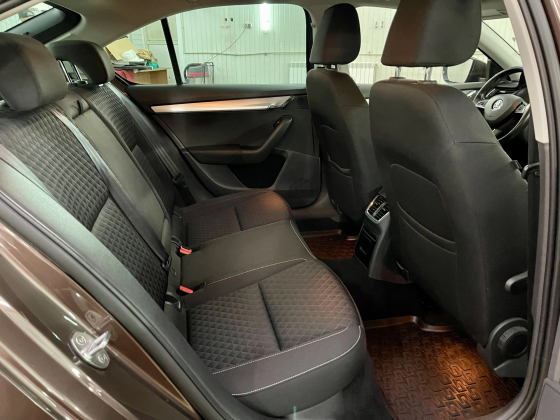 Skoda Octavia A7 Зелёная автотека Идеальное Состояние Донецк