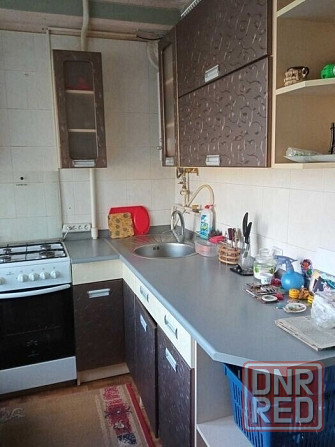 Продается 2 - х комнатная квартира, пл. Петровского Донецк - изображение 1