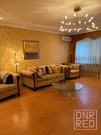 Продаётся просторная 4-комнатная квартира общей площадью 183,6 м² с автономным отоплением. Донецк - изображение 1