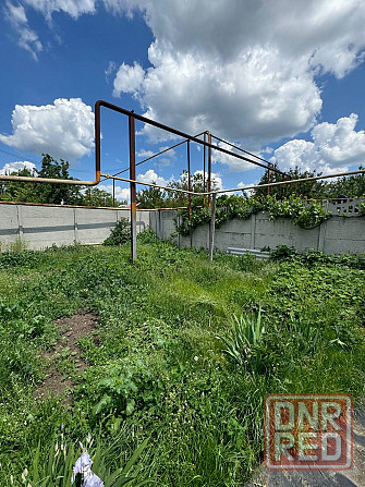 Продам 2 кв-ру на земле Центр Макеевки. Макеевка - изображение 1