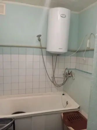 Продам 1-к квартиру в Калининском районе, Разенкова" Донецк