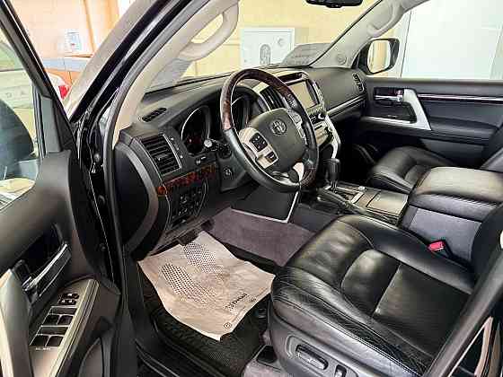 Toyota Land Cruiser 200 Донецк