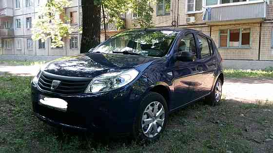 Срочно продается автомобиль (дачия сандеро 2010 года, 1,4мт, механика, бензин, 148000 км ) Амвросиевка