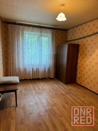 Продажа 2 комн. квартиры, м-н Солнечный Макеевка - изображение 2