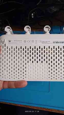 Роутер MIWifi 4c Макеевка