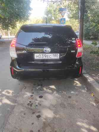 Продам Toyota Prius Alpha 2015г Донецк
