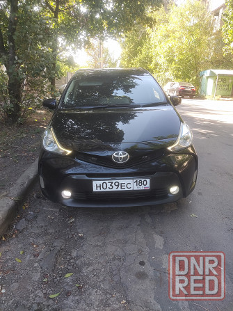 Продам Toyota Prius Alpha 2015г Донецк - изображение 1