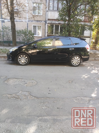 Продам Toyota Prius Alpha 2015г Донецк - изображение 4