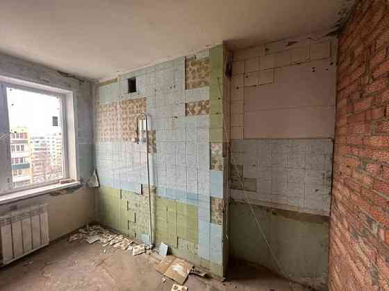 Продаётся 3х комнатная квартира Мариуполь