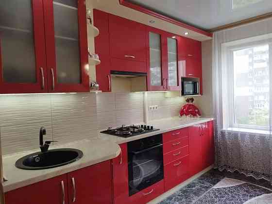 Продам 3-х ком.кв. Днепродзержинская.Ленинский район.с ремонтом. Донецк