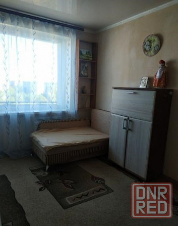 Продаётся однокомнатная квартира в Советском районе, микрорайон Зелёный, ориентир «Танк». Макеевка - изображение 1