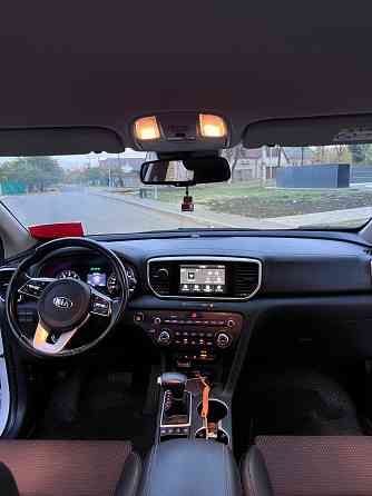 Продаётся надежный автомобиль Kia Sportage Харцызск