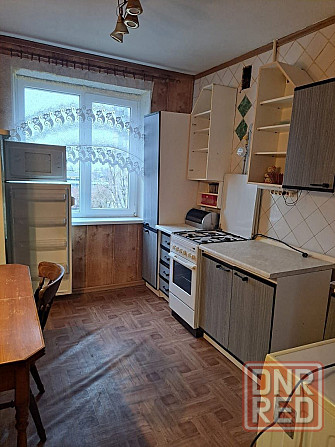 Сдам 2х.кв Левый берег Комсомольский бульвар Мариуполь - изображение 1