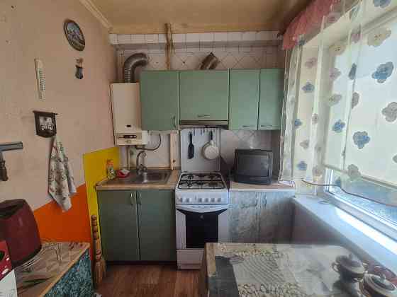 продам 3-х комнатную квартиру Донецк Ворошиловский р-н б-р Школьный центр города Донецк
