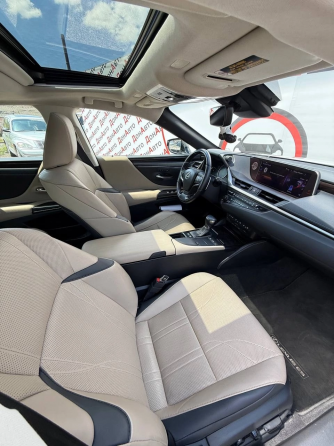 Продам Lexus es 300h Донецк