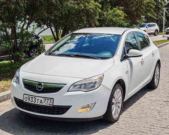 2012 Opel Astra J 1.6 автомат Донецк