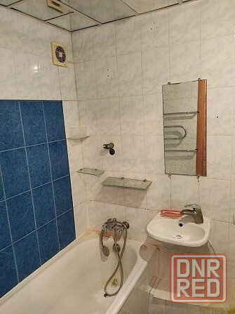 Продается 2 - х комнатная квартира, пл. Петровского Донецк - изображение 4