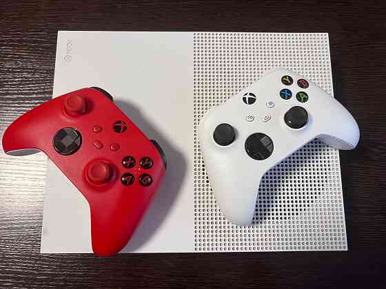 Продам приставку Xbox one s 1 tb Макеевка