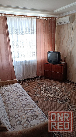 Сдаётся 1-комнатная квартира в Кировском районе, Текстильщик Донецк - изображение 1