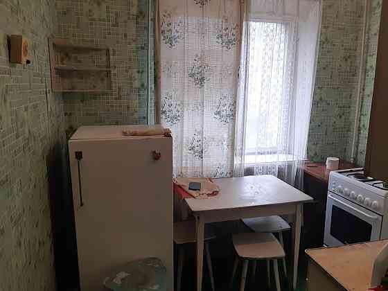 Продается 2-х комнатная квартира на кв. Солнечный 4500000руб Луганск