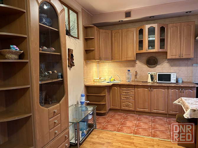 Сдам 2 ком.кв в самом центре, Донбасс Палас, бульвар Пушкина. 2 этаж. Студия и спальня Донецк - изображение 3