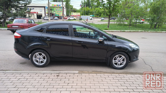 Продам Ford Fiesta sedan 2016 г.в. Макеевка - изображение 2