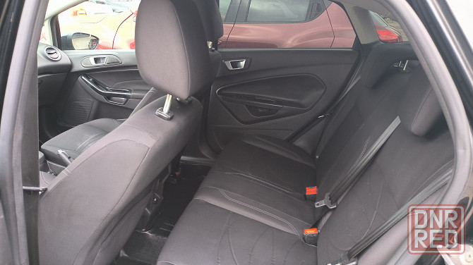 Продам Ford Fiesta sedan 2016 г.в. Макеевка - изображение 8