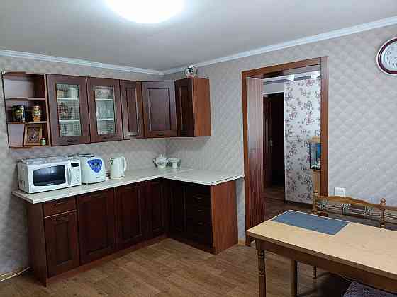Продам двухэтажный дом в Пролетарском районе . Донецк