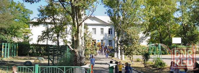 Продам отличную 2 к.кв Цусимская Крытый рынок Донецк - изображение 1