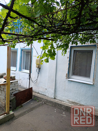 Продам дом с газом и гаражом в Буденновскои районе города Донецка Донецк - изображение 1