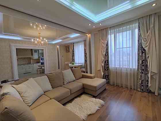 Продается 3х ком квартира, 128 м.кв. Панфилова! Донецк