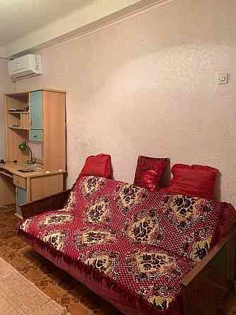 сдам 1-ком квартиру в ворошил. р-не, пр. театральный, отличная, есть все. Донецк