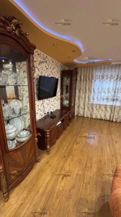 Продаю 3к в Центре Макеевка