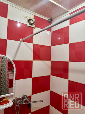 Сдам свою 1 комнатную квартиру. Донецк. Площадь Буденного Донецк - изображение 9