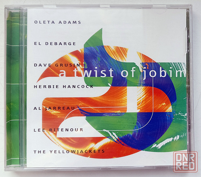 Фирменный CD: Lee Ritenour (1997) A Twist Of Jobim Макеевка - изображение 1