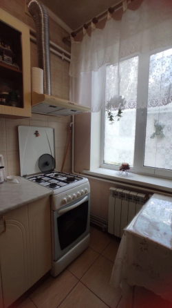 Продаю 2к на Капитальной Макеевка