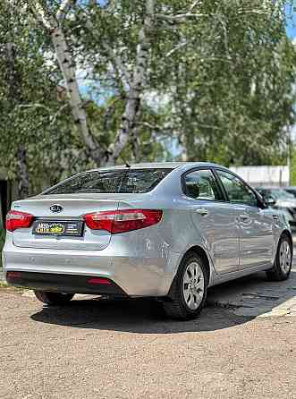 Продаю Kia Rio автомат Макеевка