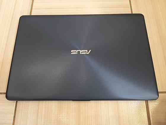 Asus VivoBook R542UF/15,6/Intel Core i3-8130U/8Гб DDR4/SSD- 240 Гб/GeForce MX130/ 25 999 Донецк