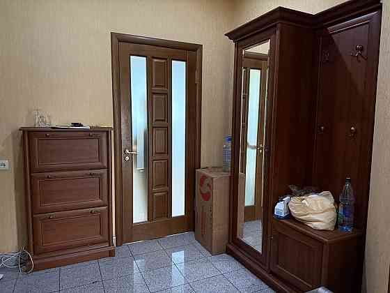 Продам 2 комн.кв в сердце Донецка, первая линия, Артёма. Сталинка Донецк